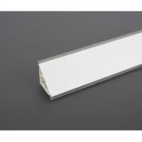 Плинтус алюминиевый треугольный белый